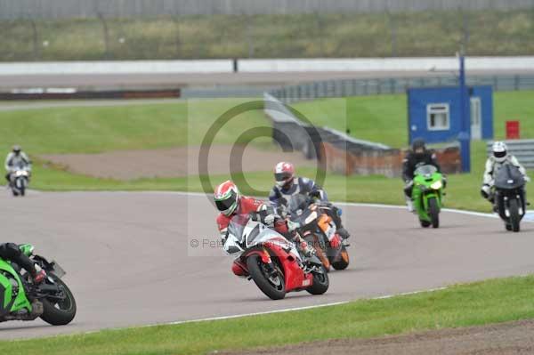 Motorcycle action photographs;Rockingham;Rockingham photographs;Trackday digital images;event digital images;eventdigitalimages;no limits trackday;peter wileman photography;rockingham corby northamptonshire;trackday;trackday photos