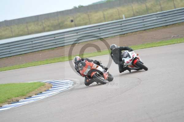 Motorcycle action photographs;Rockingham;Rockingham photographs;Trackday digital images;event digital images;eventdigitalimages;no limits trackday;peter wileman photography;rockingham corby northamptonshire;trackday;trackday photos