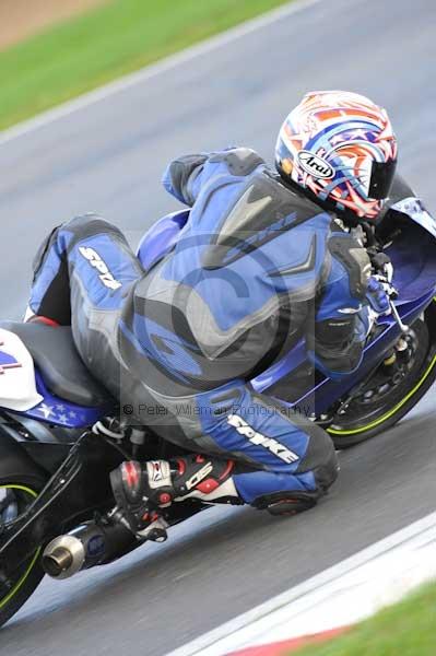 Motorcycle action photographs;Trackday digital images;event digital images;eventdigitalimages;no limits trackday;peter wileman photography;snetterton;snetterton circuit norfolk;snetterton photographs;trackday;trackday photos