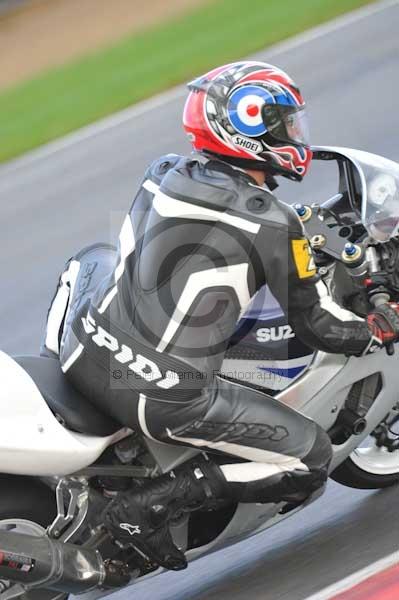 Motorcycle action photographs;Trackday digital images;event digital images;eventdigitalimages;no limits trackday;peter wileman photography;snetterton;snetterton circuit norfolk;snetterton photographs;trackday;trackday photos