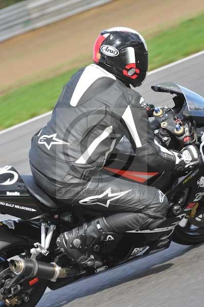 Motorcycle action photographs;Trackday digital images;event digital images;eventdigitalimages;no limits trackday;peter wileman photography;snetterton;snetterton circuit norfolk;snetterton photographs;trackday;trackday photos