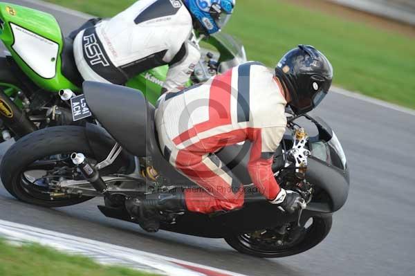 Motorcycle action photographs;Trackday digital images;event digital images;eventdigitalimages;no limits trackday;peter wileman photography;snetterton;snetterton circuit norfolk;snetterton photographs;trackday;trackday photos