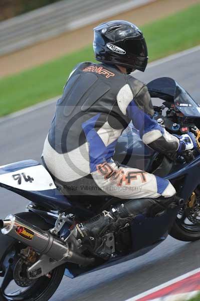 Motorcycle action photographs;Trackday digital images;event digital images;eventdigitalimages;no limits trackday;peter wileman photography;snetterton;snetterton circuit norfolk;snetterton photographs;trackday;trackday photos