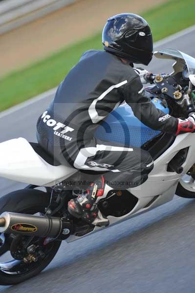 Motorcycle action photographs;Trackday digital images;event digital images;eventdigitalimages;no limits trackday;peter wileman photography;snetterton;snetterton circuit norfolk;snetterton photographs;trackday;trackday photos