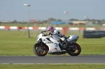 Motorcycle-action-photographs;Trackday-digital-images;event-digital-images;eventdigitalimages;no-limits-trackday;peter-wileman-photography;snetterton;snetterton-circuit-norfolk;snetterton-photographs;trackday;trackday-photos