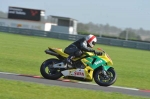 Motorcycle-action-photographs;Trackday-digital-images;event-digital-images;eventdigitalimages;no-limits-trackday;peter-wileman-photography;snetterton;snetterton-circuit-norfolk;snetterton-photographs;trackday;trackday-photos