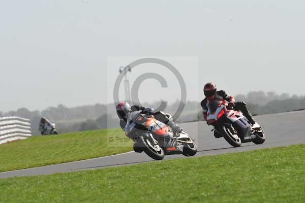 Motorcycle action photographs;Trackday digital images;event digital images;eventdigitalimages;no limits trackday;peter wileman photography;snetterton;snetterton circuit norfolk;snetterton photographs;trackday;trackday photos