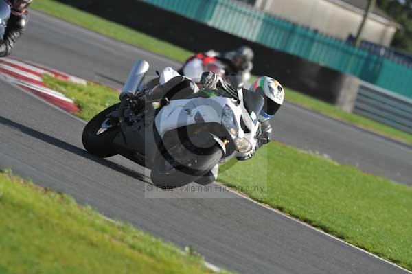 Motorcycle action photographs;Trackday digital images;event digital images;eventdigitalimages;no limits trackday;peter wileman photography;snetterton;snetterton circuit norfolk;snetterton photographs;trackday;trackday photos