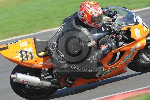 Motorcycle action photographs;Trackday digital images;event digital images;eventdigitalimages;no limits trackday;peter wileman photography;snetterton;snetterton circuit norfolk;snetterton photographs;trackday;trackday photos