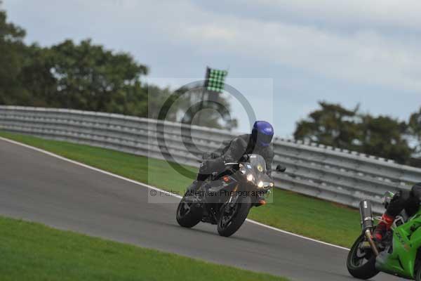 Motorcycle action photographs;Trackday digital images;event digital images;eventdigitalimages;no limits trackday;peter wileman photography;snetterton;snetterton circuit norfolk;snetterton photographs;trackday;trackday photos