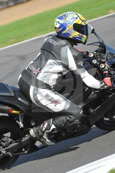 Motorcycle action photographs;Trackday digital images;event digital images;eventdigitalimages;no limits trackday;peter wileman photography;snetterton;snetterton circuit norfolk;snetterton photographs;trackday;trackday photos