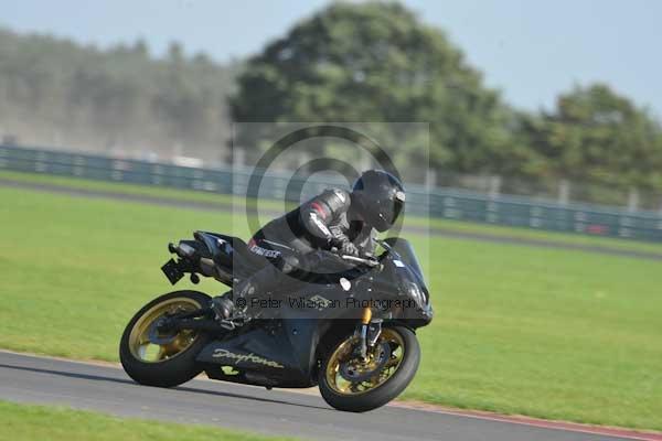 Motorcycle action photographs;Trackday digital images;event digital images;eventdigitalimages;no limits trackday;peter wileman photography;snetterton;snetterton circuit norfolk;snetterton photographs;trackday;trackday photos