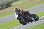 Motorcycle-action-photographs;Trackday-digital-images;event-digital-images;eventdigitalimages;no-limits-trackday;peter-wileman-photography;snetterton;snetterton-circuit-norfolk;snetterton-photographs;trackday;trackday-photos