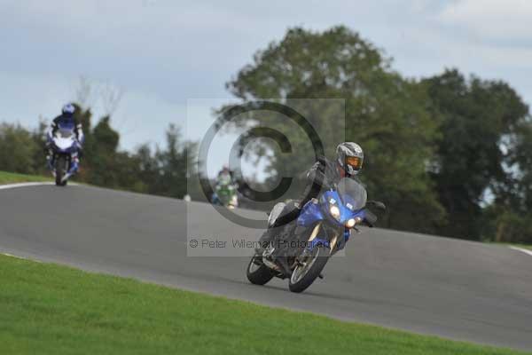 Motorcycle action photographs;Trackday digital images;event digital images;eventdigitalimages;no limits trackday;peter wileman photography;snetterton;snetterton circuit norfolk;snetterton photographs;trackday;trackday photos