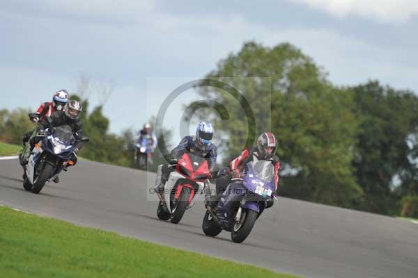 Motorcycle action photographs;Trackday digital images;event digital images;eventdigitalimages;no limits trackday;peter wileman photography;snetterton;snetterton circuit norfolk;snetterton photographs;trackday;trackday photos