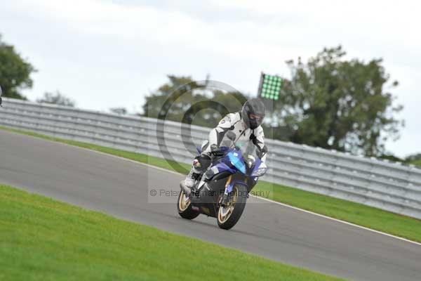 Motorcycle action photographs;Trackday digital images;event digital images;eventdigitalimages;no limits trackday;peter wileman photography;snetterton;snetterton circuit norfolk;snetterton photographs;trackday;trackday photos