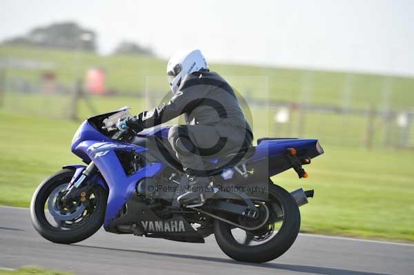 Motorcycle action photographs;Trackday digital images;event digital images;eventdigitalimages;no limits trackday;peter wileman photography;snetterton;snetterton circuit norfolk;snetterton photographs;trackday;trackday photos