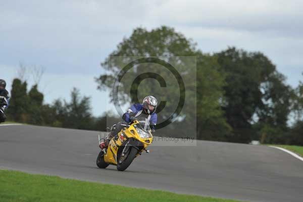 Motorcycle action photographs;Trackday digital images;event digital images;eventdigitalimages;no limits trackday;peter wileman photography;snetterton;snetterton circuit norfolk;snetterton photographs;trackday;trackday photos