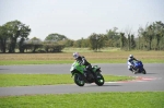 Motorcycle-action-photographs;Trackday-digital-images;event-digital-images;eventdigitalimages;no-limits-trackday;peter-wileman-photography;snetterton;snetterton-circuit-norfolk;snetterton-photographs;trackday;trackday-photos