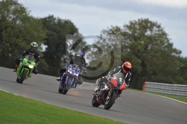 Motorcycle action photographs;Trackday digital images;event digital images;eventdigitalimages;no limits trackday;peter wileman photography;snetterton;snetterton circuit norfolk;snetterton photographs;trackday;trackday photos