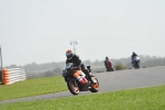 Motorcycle-action-photographs;Trackday-digital-images;event-digital-images;eventdigitalimages;no-limits-trackday;peter-wileman-photography;snetterton;snetterton-circuit-norfolk;snetterton-photographs;trackday;trackday-photos