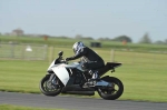 Motorcycle-action-photographs;Trackday-digital-images;event-digital-images;eventdigitalimages;no-limits-trackday;peter-wileman-photography;snetterton;snetterton-circuit-norfolk;snetterton-photographs;trackday;trackday-photos