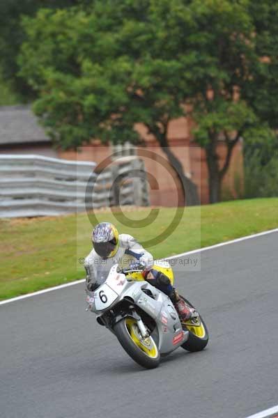 Motorcycle action photographs;Trackday digital images;event digital images;eventdigitalimages;no limits trackday;oulton park;oulton park circuit cheshire;oulton park photographs;peter wileman photography;trackday;trackday photos