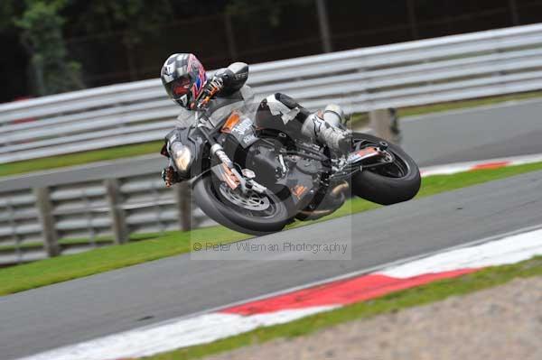 Motorcycle action photographs;Trackday digital images;event digital images;eventdigitalimages;no limits trackday;oulton park;oulton park circuit cheshire;oulton park photographs;peter wileman photography;trackday;trackday photos