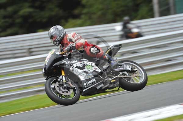 Motorcycle action photographs;Trackday digital images;event digital images;eventdigitalimages;no limits trackday;oulton park;oulton park circuit cheshire;oulton park photographs;peter wileman photography;trackday;trackday photos