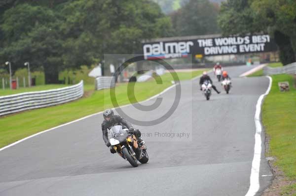 Motorcycle action photographs;Trackday digital images;event digital images;eventdigitalimages;no limits trackday;oulton park;oulton park circuit cheshire;oulton park photographs;peter wileman photography;trackday;trackday photos