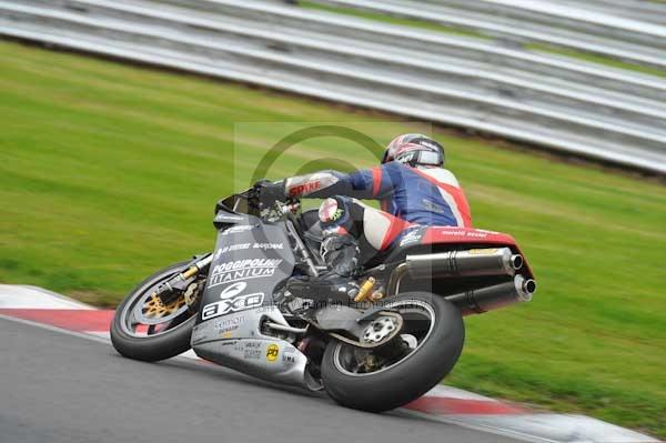 Motorcycle action photographs;Trackday digital images;event digital images;eventdigitalimages;no limits trackday;oulton park;oulton park circuit cheshire;oulton park photographs;peter wileman photography;trackday;trackday photos