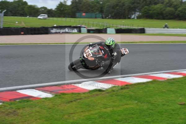 Motorcycle action photographs;Trackday digital images;event digital images;eventdigitalimages;no limits trackday;oulton park;oulton park circuit cheshire;oulton park photographs;peter wileman photography;trackday;trackday photos