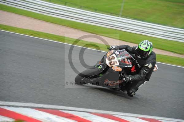 Motorcycle action photographs;Trackday digital images;event digital images;eventdigitalimages;no limits trackday;oulton park;oulton park circuit cheshire;oulton park photographs;peter wileman photography;trackday;trackday photos