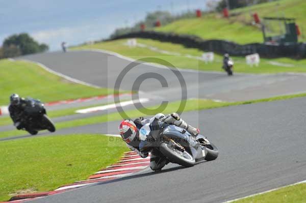 Motorcycle action photographs;Trackday digital images;event digital images;eventdigitalimages;no limits trackday;oulton park;oulton park circuit cheshire;oulton park photographs;peter wileman photography;trackday;trackday photos