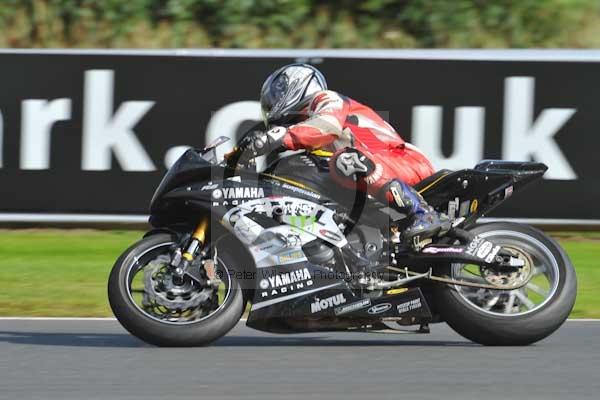 Motorcycle action photographs;Trackday digital images;event digital images;eventdigitalimages;no limits trackday;oulton park;oulton park circuit cheshire;oulton park photographs;peter wileman photography;trackday;trackday photos