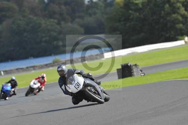 Motorcycle action photographs;Trackday digital images;event digital images;eventdigitalimages;no limits trackday;oulton park;oulton park circuit cheshire;oulton park photographs;peter wileman photography;trackday;trackday photos