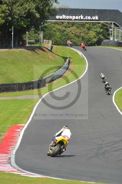 Motorcycle action photographs;Trackday digital images;event digital images;eventdigitalimages;no limits trackday;oulton park;oulton park circuit cheshire;oulton park photographs;peter wileman photography;trackday;trackday photos