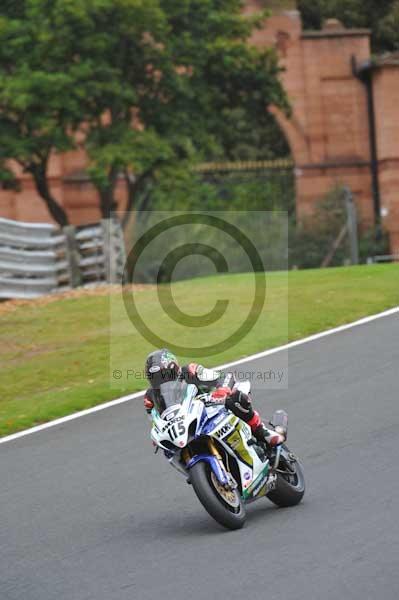 Motorcycle action photographs;Trackday digital images;event digital images;eventdigitalimages;no limits trackday;oulton park;oulton park circuit cheshire;oulton park photographs;peter wileman photography;trackday;trackday photos