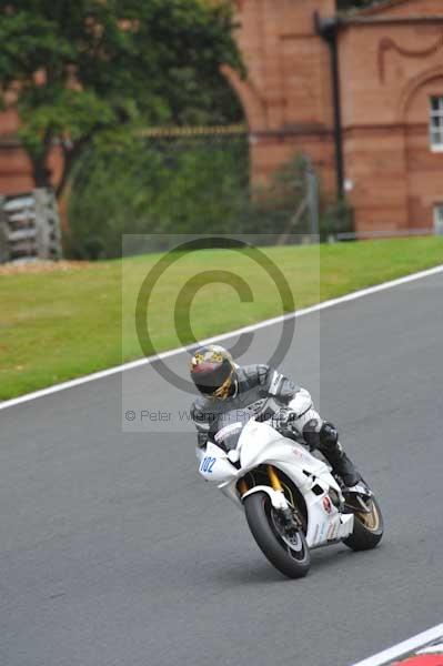 Motorcycle action photographs;Trackday digital images;event digital images;eventdigitalimages;no limits trackday;oulton park;oulton park circuit cheshire;oulton park photographs;peter wileman photography;trackday;trackday photos