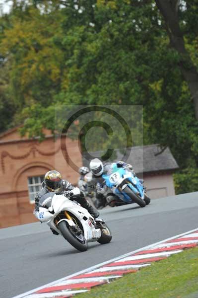 Motorcycle action photographs;Trackday digital images;event digital images;eventdigitalimages;no limits trackday;oulton park;oulton park circuit cheshire;oulton park photographs;peter wileman photography;trackday;trackday photos