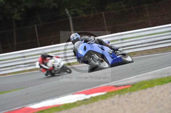 Motorcycle action photographs;Trackday digital images;event digital images;eventdigitalimages;no limits trackday;oulton park;oulton park circuit cheshire;oulton park photographs;peter wileman photography;trackday;trackday photos