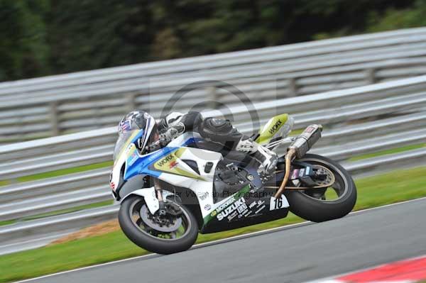 Motorcycle action photographs;Trackday digital images;event digital images;eventdigitalimages;no limits trackday;oulton park;oulton park circuit cheshire;oulton park photographs;peter wileman photography;trackday;trackday photos