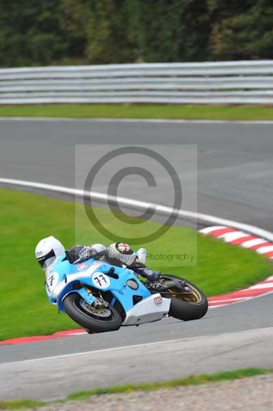 Motorcycle action photographs;Trackday digital images;event digital images;eventdigitalimages;no limits trackday;oulton park;oulton park circuit cheshire;oulton park photographs;peter wileman photography;trackday;trackday photos