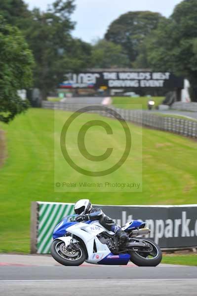 Motorcycle action photographs;Trackday digital images;event digital images;eventdigitalimages;no limits trackday;oulton park;oulton park circuit cheshire;oulton park photographs;peter wileman photography;trackday;trackday photos