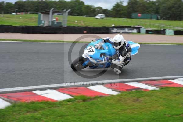 Motorcycle action photographs;Trackday digital images;event digital images;eventdigitalimages;no limits trackday;oulton park;oulton park circuit cheshire;oulton park photographs;peter wileman photography;trackday;trackday photos