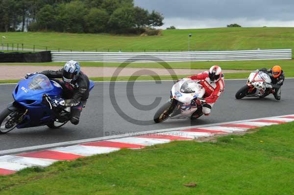 Motorcycle action photographs;Trackday digital images;event digital images;eventdigitalimages;no limits trackday;oulton park;oulton park circuit cheshire;oulton park photographs;peter wileman photography;trackday;trackday photos