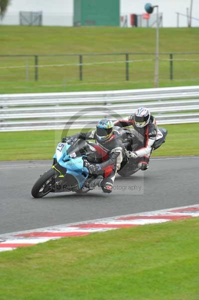 Motorcycle action photographs;Trackday digital images;event digital images;eventdigitalimages;no limits trackday;oulton park;oulton park circuit cheshire;oulton park photographs;peter wileman photography;trackday;trackday photos