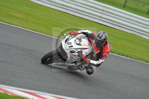 Motorcycle action photographs;Trackday digital images;event digital images;eventdigitalimages;no limits trackday;oulton park;oulton park circuit cheshire;oulton park photographs;peter wileman photography;trackday;trackday photos