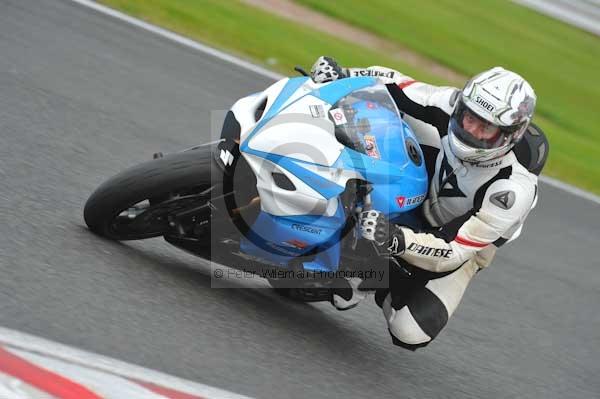 Motorcycle action photographs;Trackday digital images;event digital images;eventdigitalimages;no limits trackday;oulton park;oulton park circuit cheshire;oulton park photographs;peter wileman photography;trackday;trackday photos