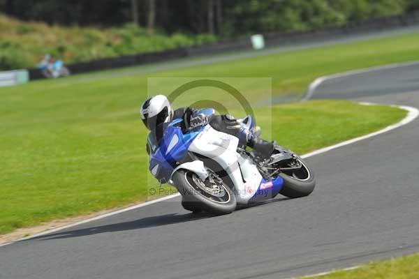 Motorcycle action photographs;Trackday digital images;event digital images;eventdigitalimages;no limits trackday;oulton park;oulton park circuit cheshire;oulton park photographs;peter wileman photography;trackday;trackday photos